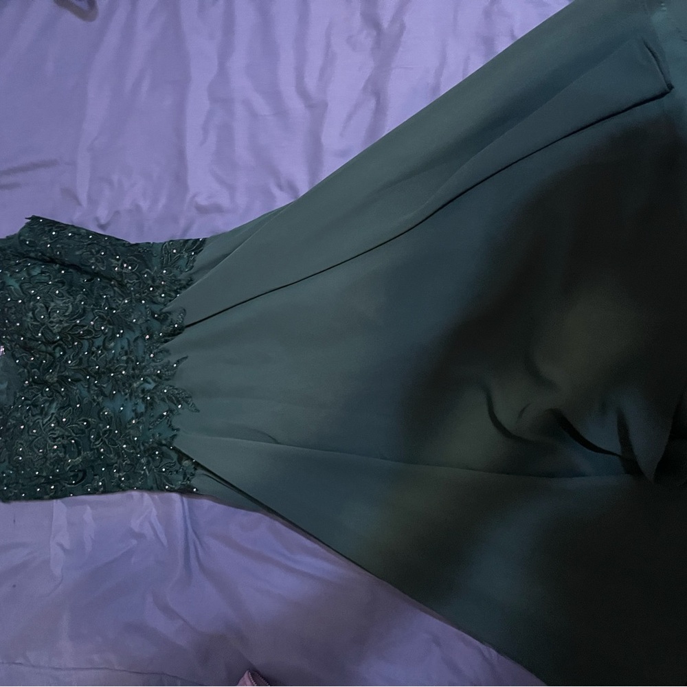 Green Lace Embellished Pearl Midi Gown
